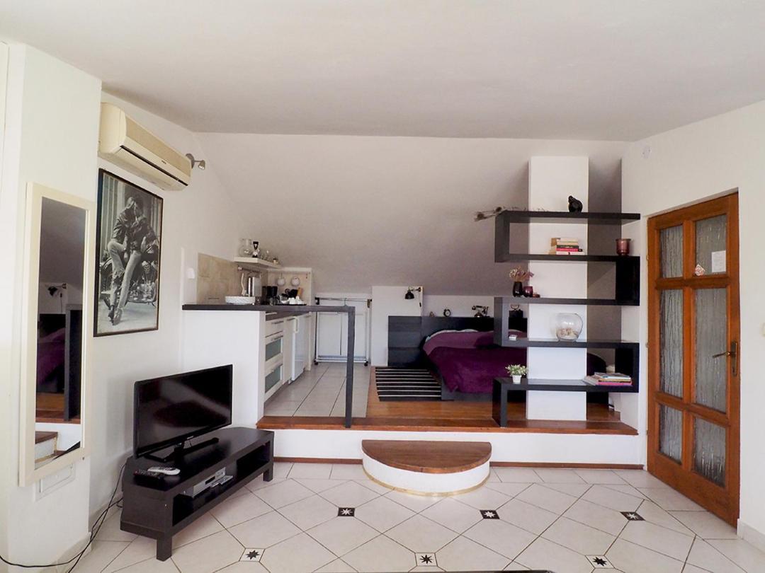 Dea Apartments Pula Quarto foto